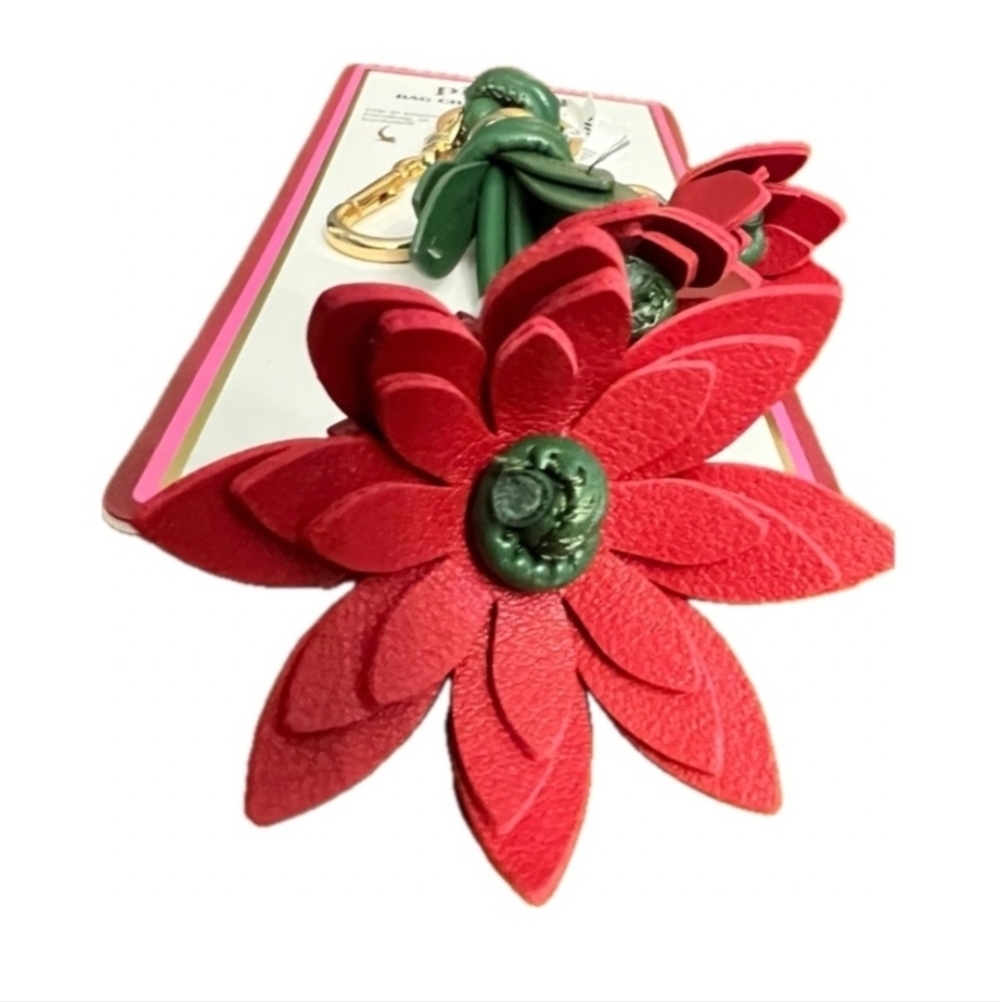 🌹▪️ Piper K▪️ Beautiful Floral Bag Charm Key Chain Leather Flower - Picture 2 of 4